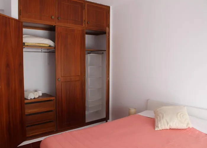 Felicidade Apartment